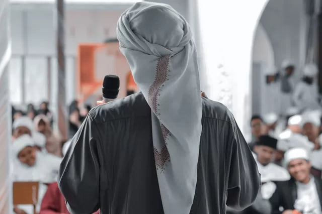 Modesty and modest wear in major religions