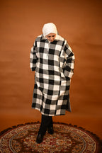 baraqah female winter black and white checked winter pheran 