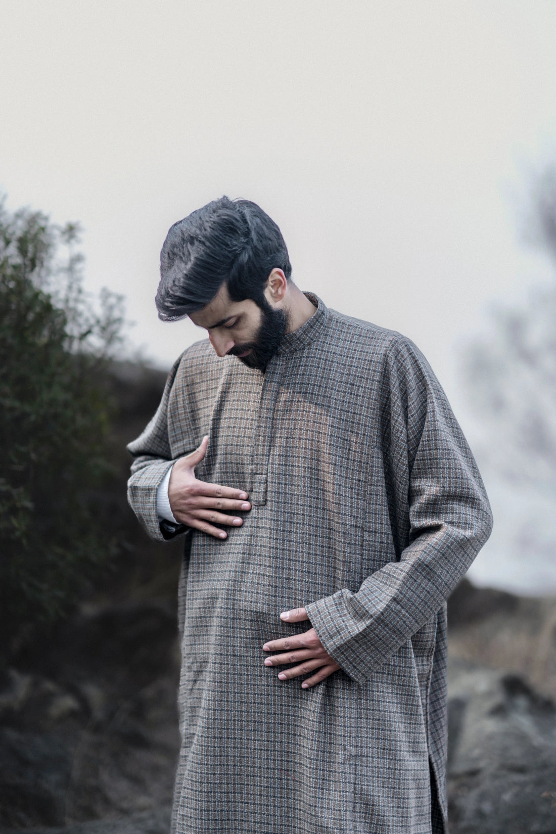 baraqah blue line check grey winter pheran for men 