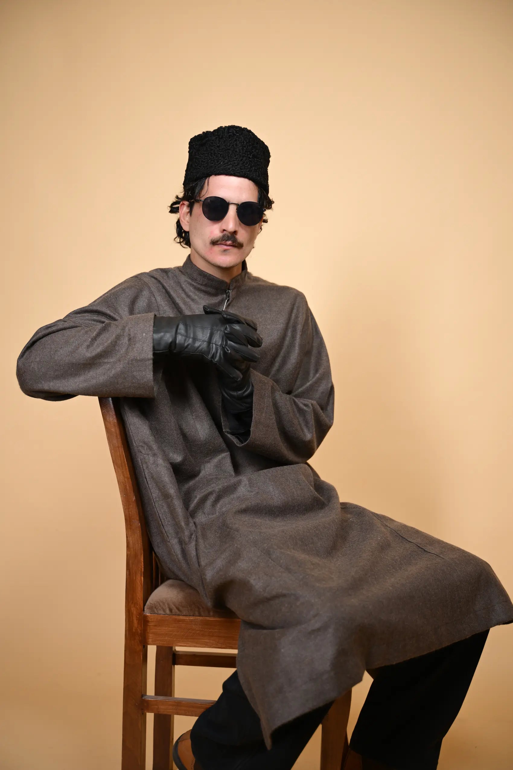 baraqah brown lined pheran for men 