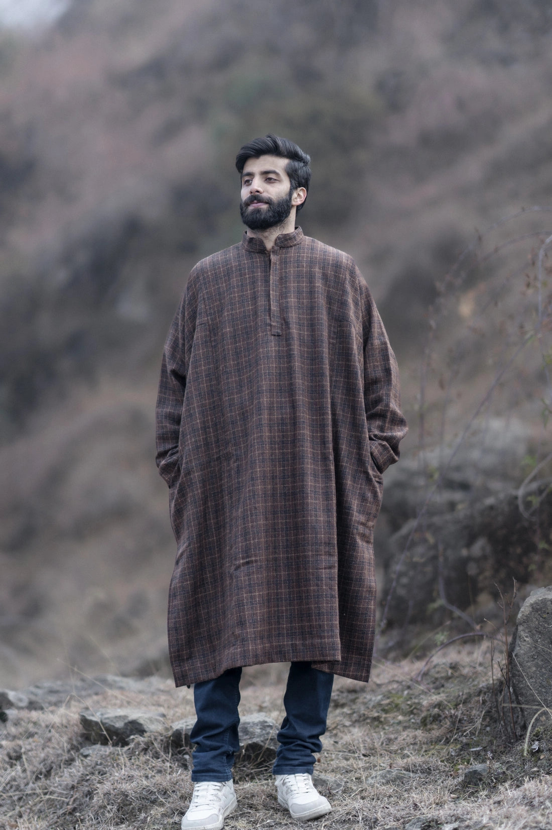 baraqah checkered rust brown winter pheran for men