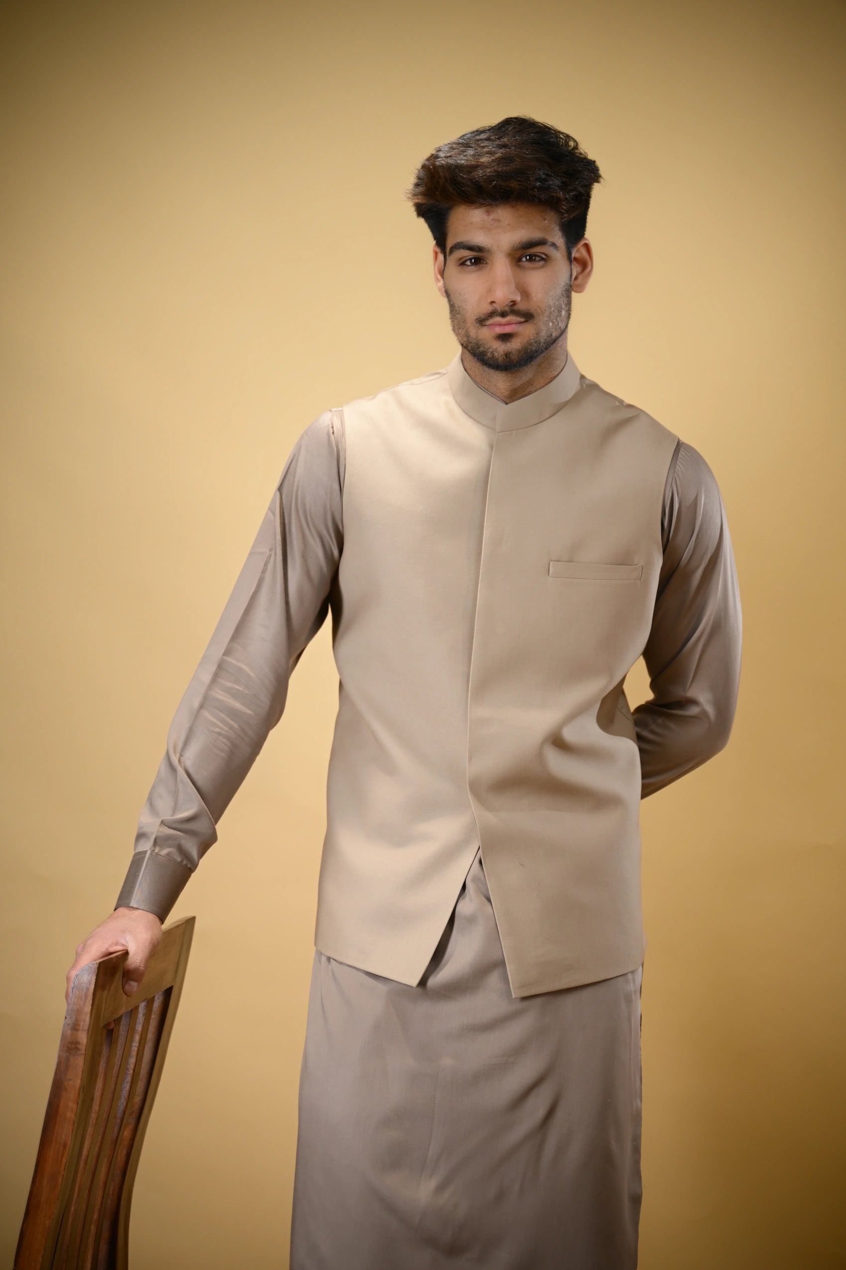 Creme Bandgala Waistcoat