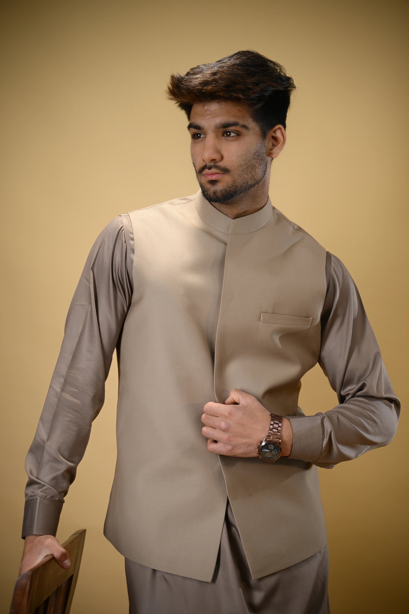 Creme Bandgala Waistcoat