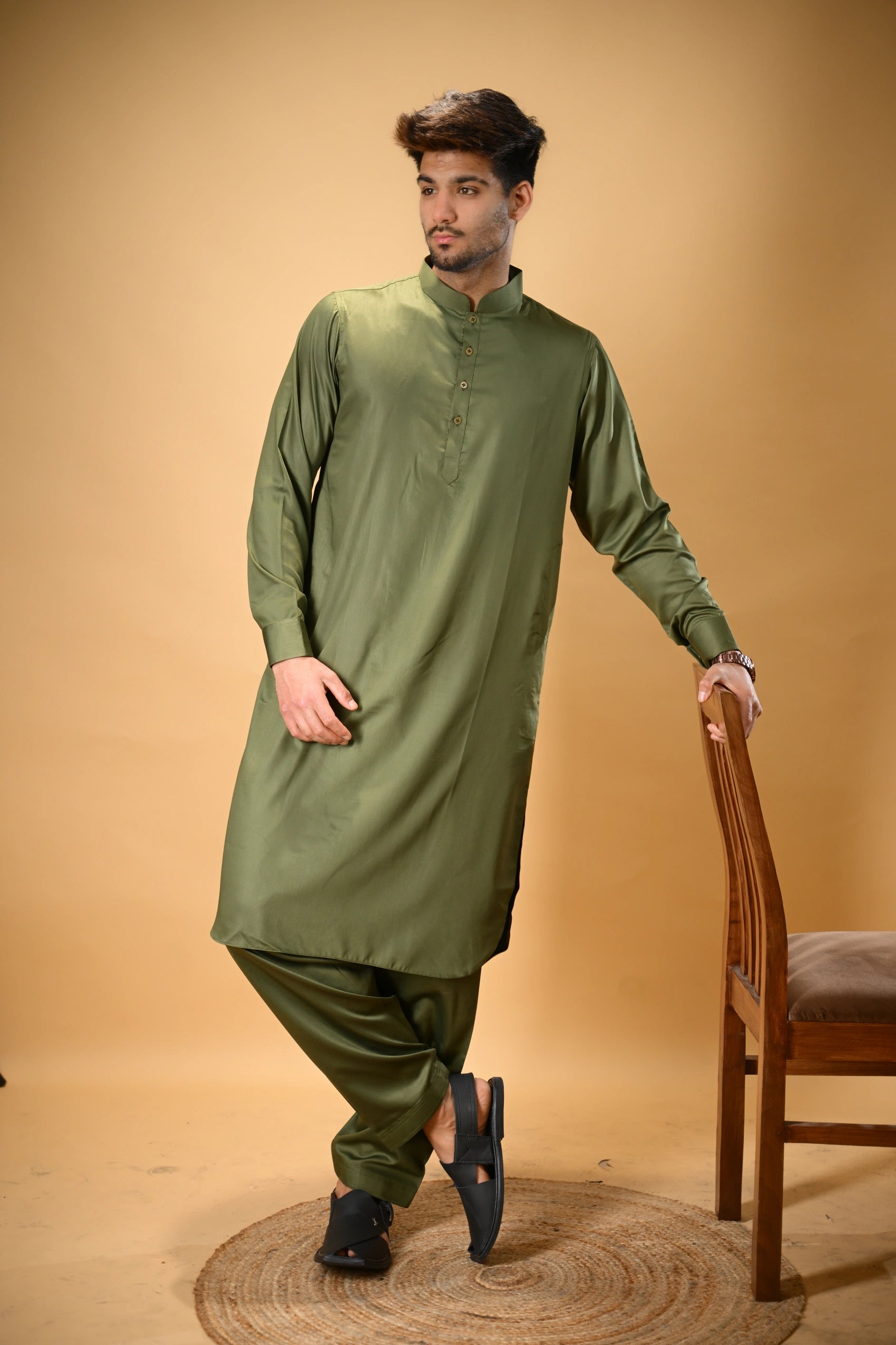 Forest Green Luma Mandarin Collar Kameez Shalwar