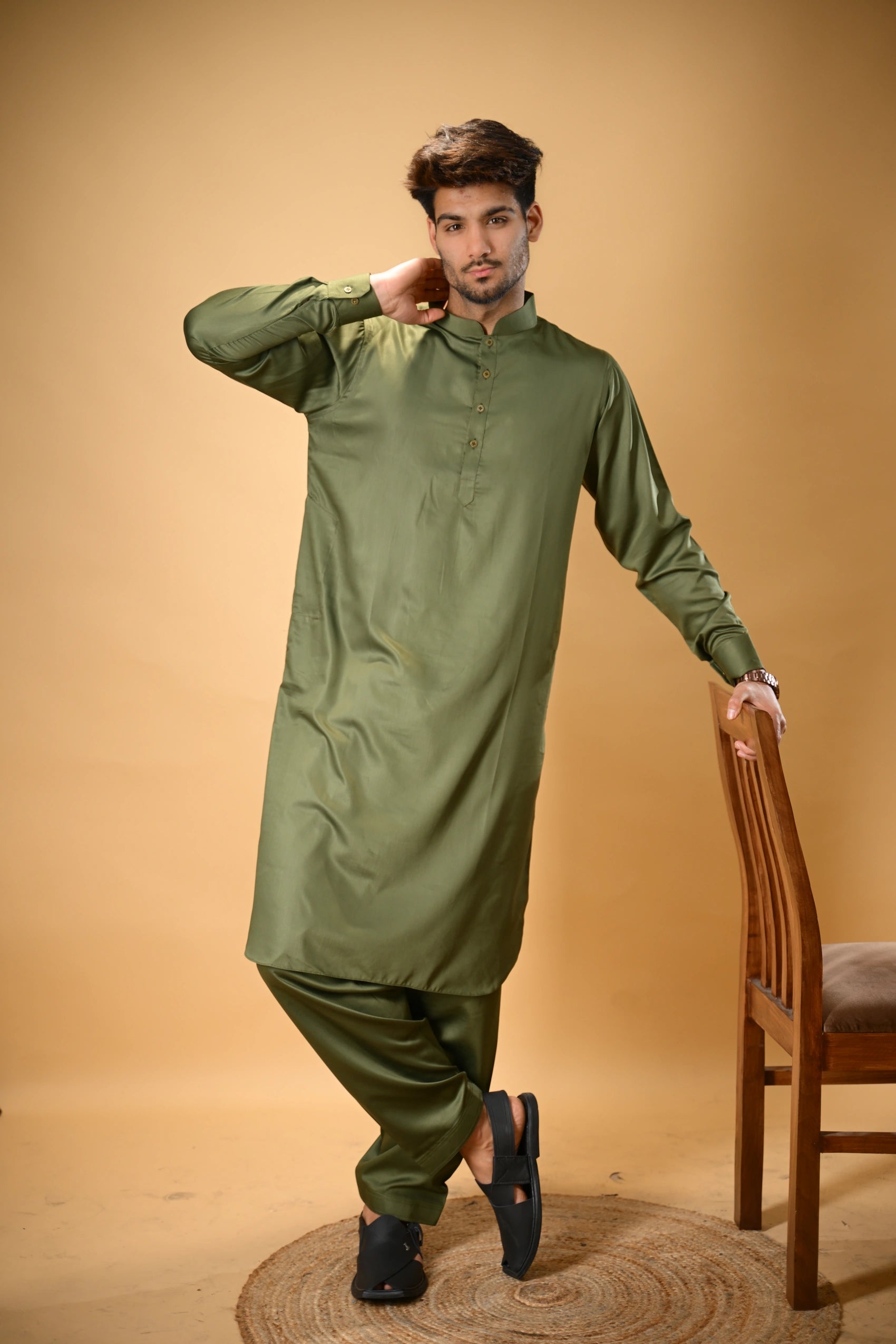 Forest Green Luma Mandarin Collar Kameez Shalwar