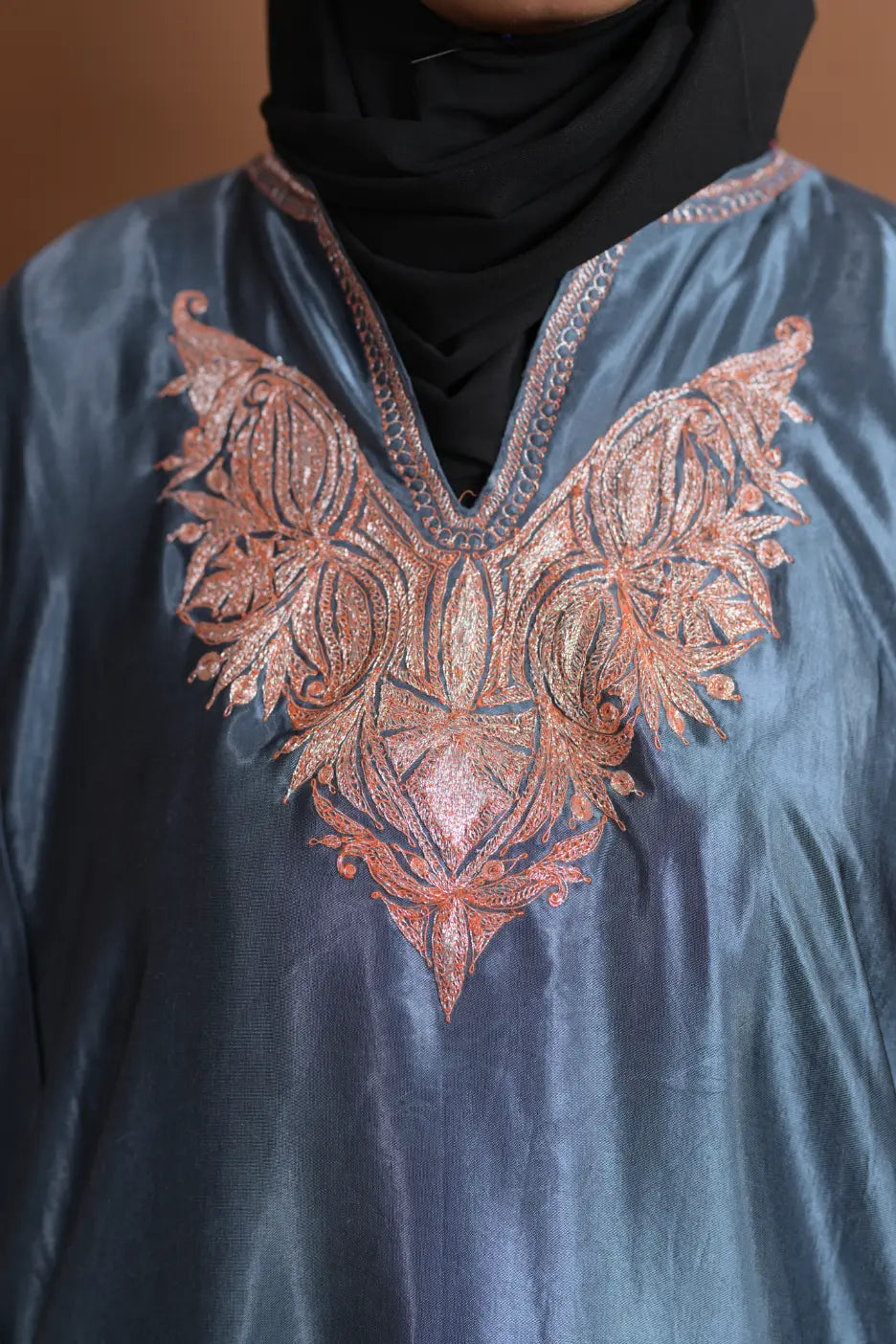 baraqah female silk grey kashmiri traditional pheran for women