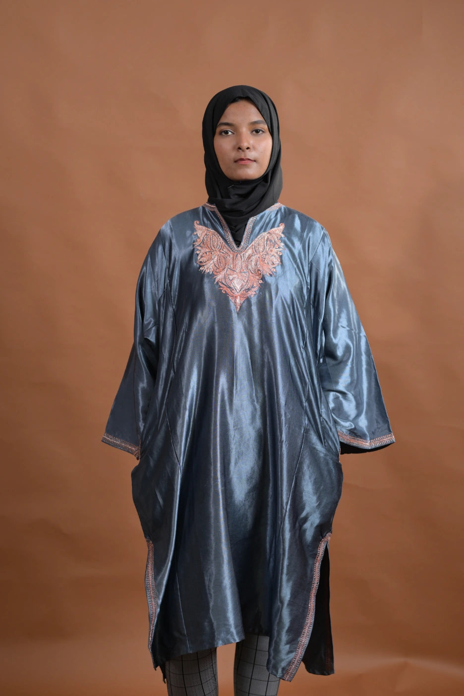 baraqah female silk grey kashmiri traditional pheran for women