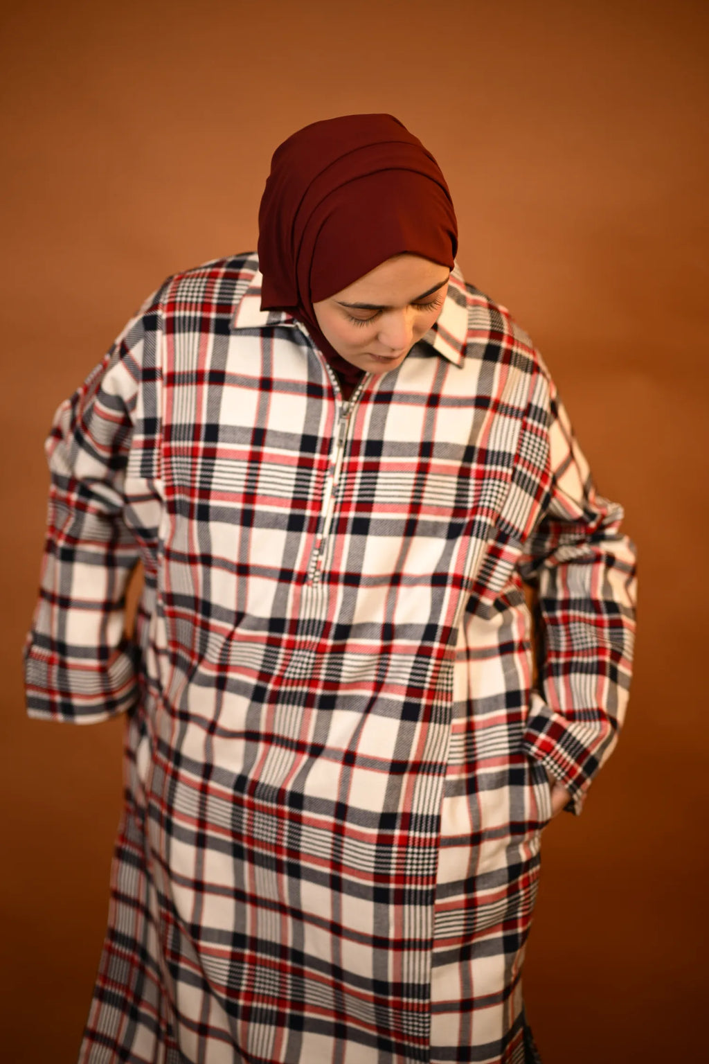 baraqah female winter checked winter pheran 