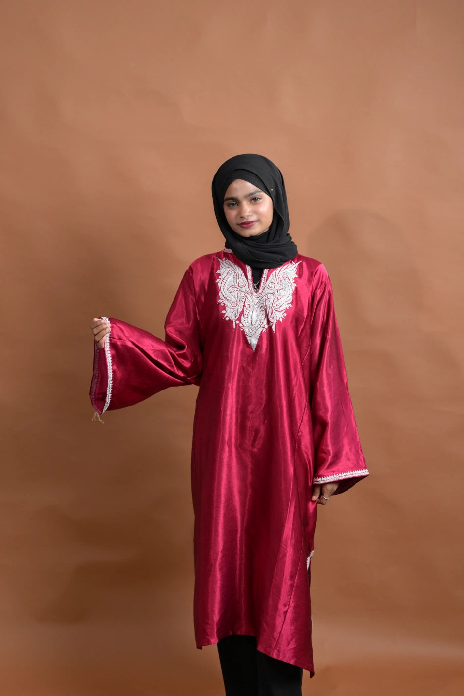 baraqah female pink silk kashmiri traditional pheran for women