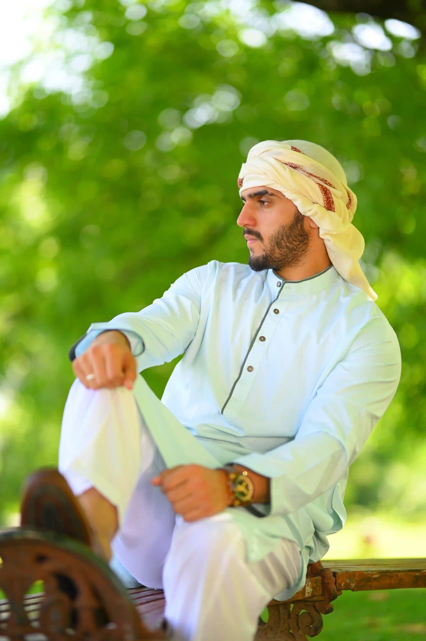 baraqah men white color summer kurta pajama 